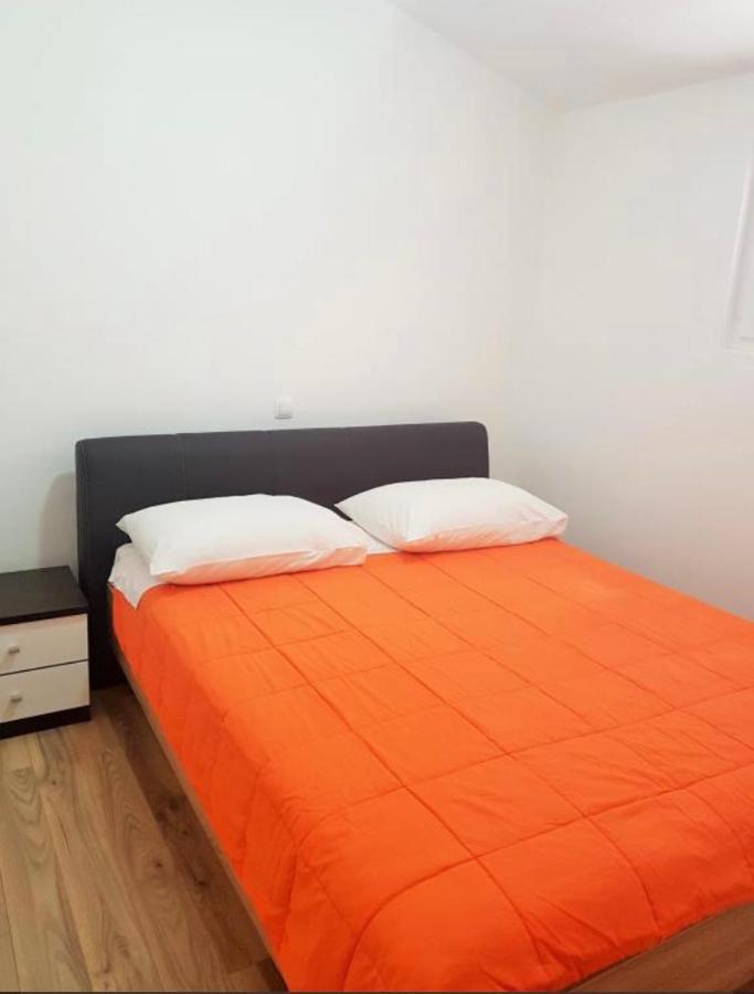 Apartmani Veronika Sukošan Εξωτερικό φωτογραφία